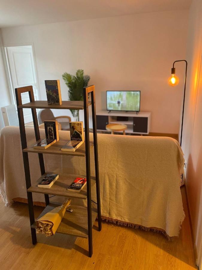 Appartement Chloe Du Lac Montferrat  外观 照片