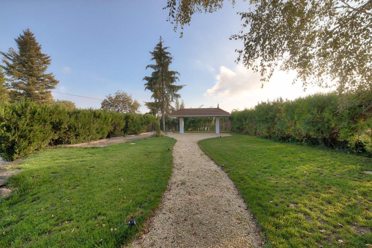 Appartement Chloe Du Lac Montferrat  外观 照片