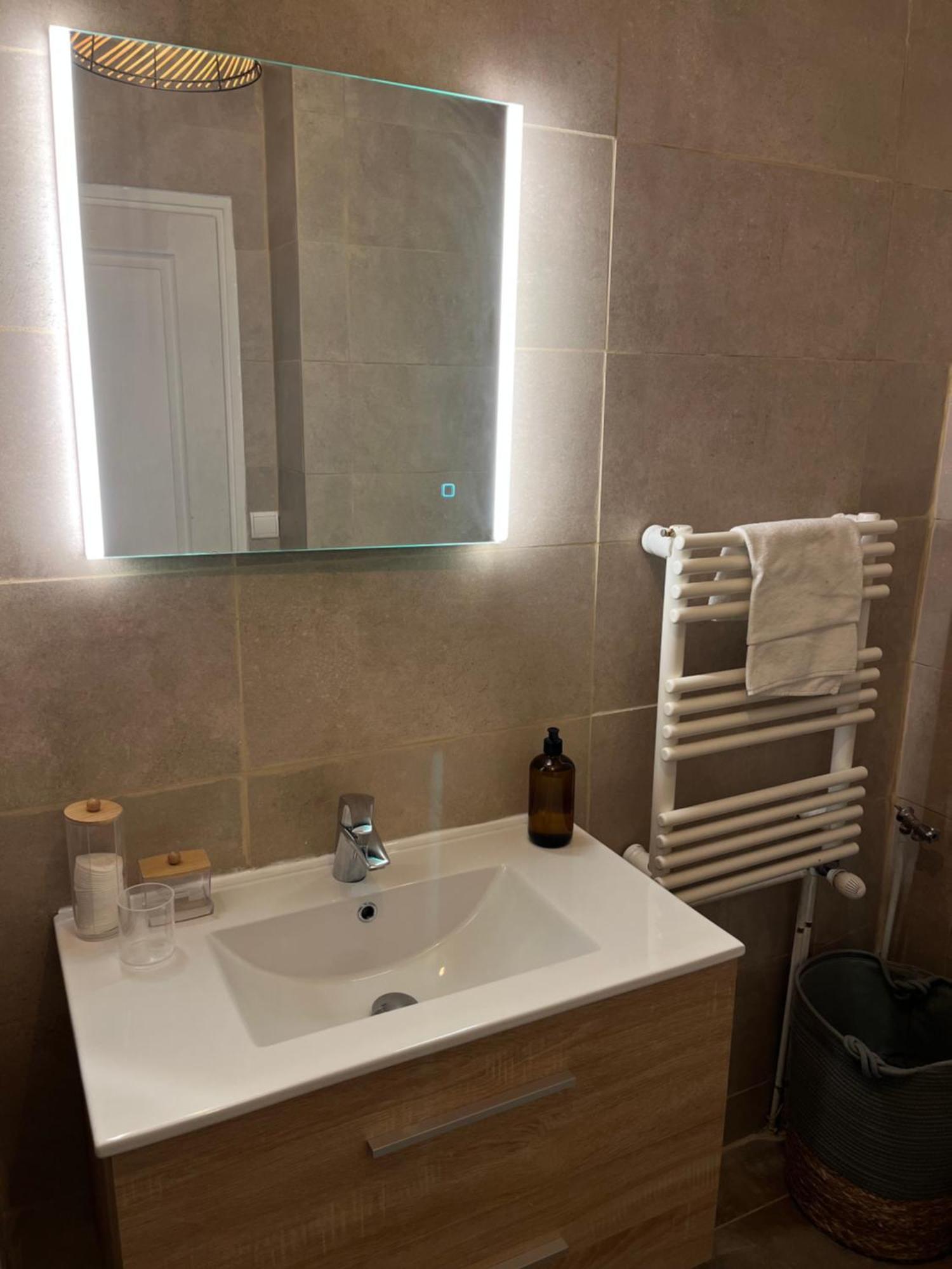 Appartement Chloe Du Lac Montferrat  外观 照片