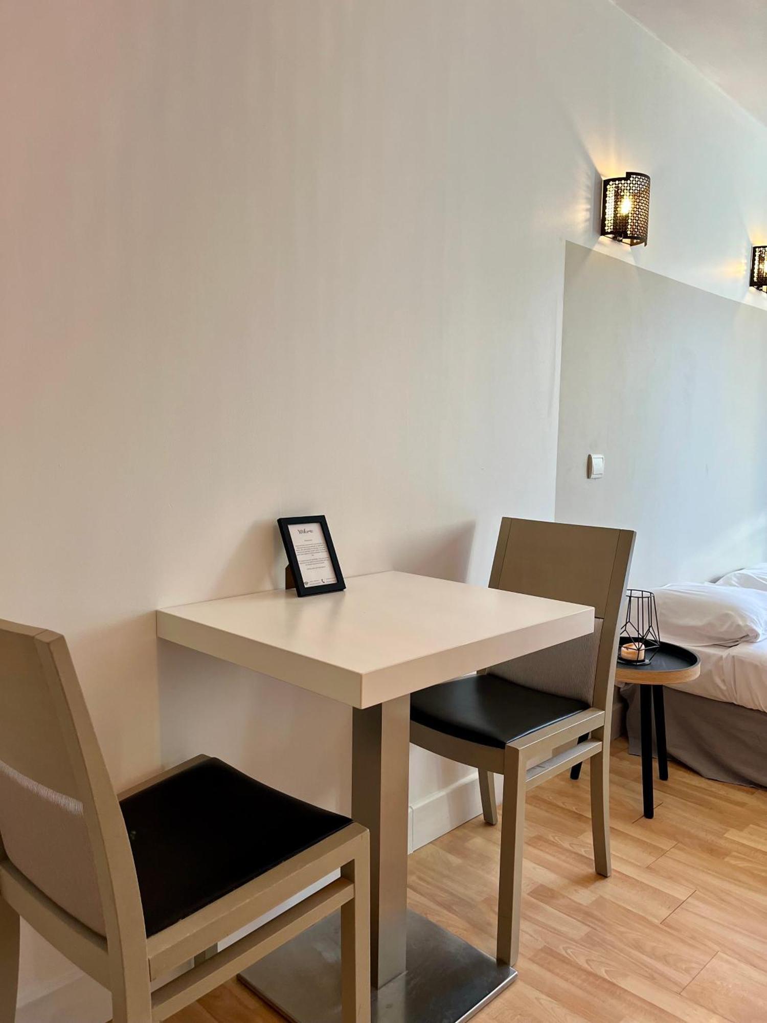 Appartement Chloe Du Lac Montferrat  外观 照片